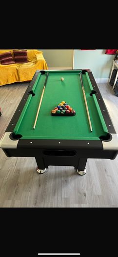 pool table