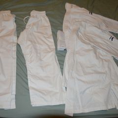 karate uniform 130 and 140