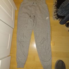 Nike tracksuit bottoms