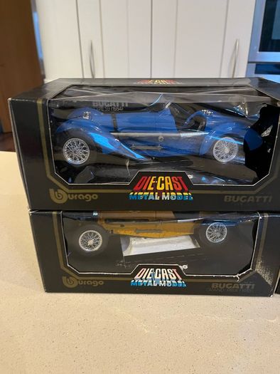 Models Cars Lot 4 1/18 Burago all with Defects