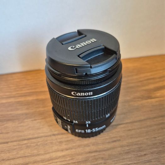 Canon EOS 40D DSLR Camera Kit - 18-55mm IS Lens, 32GB CF Card & USB-C Reader - Complete Setup