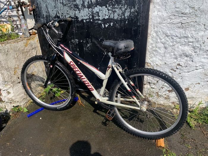26 Inch Speczilzed Hardrock bike