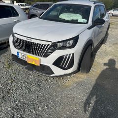 252 Peugeot 2008 Automatic Hybrid