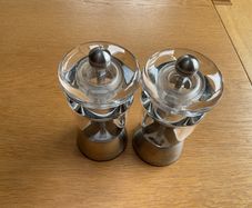 Cole and Mason salt and pepper grinders