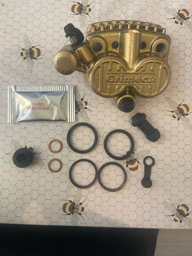 Honda Nsr 125 jc22 front brake rebuild kit Grimeca