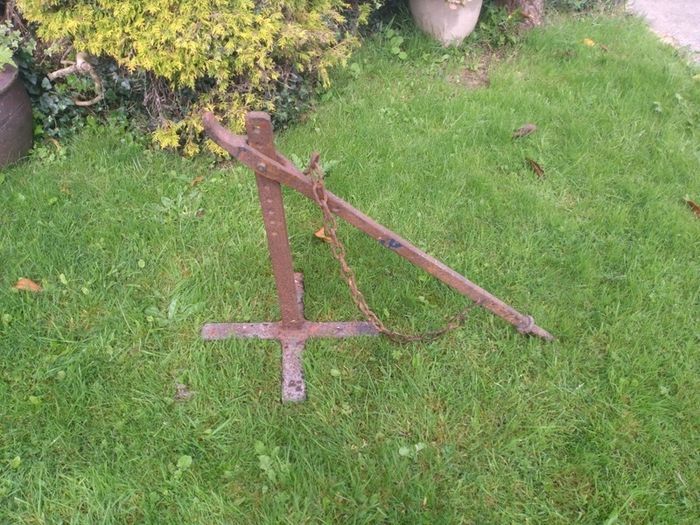 Genuine Antique Cart Jack Very Unusual And Rare Garden Ornament