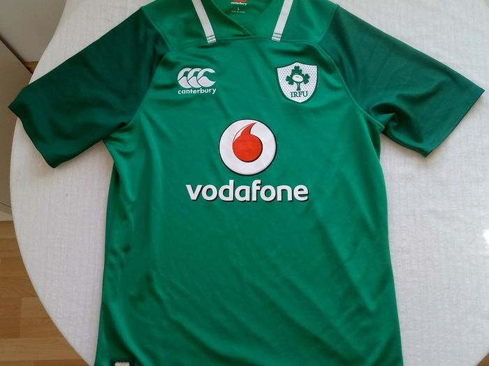 Mint IRFU Canterbury Rugby Jersey Size L Adults