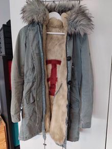 Blonde No.8 Creek parka, faux fur lined, size S