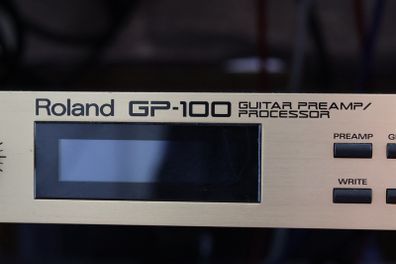 Roland GP-100 Guitar Preamp / Processor - Classic Rack Gear