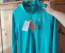 nike running top