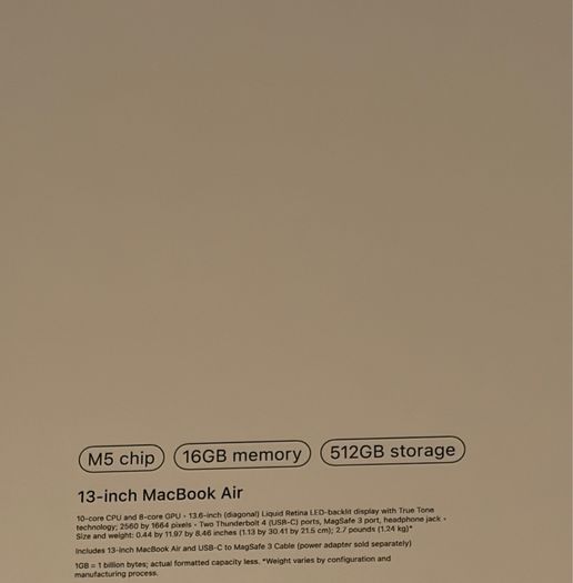 MacBook Air m5 13" (2025)