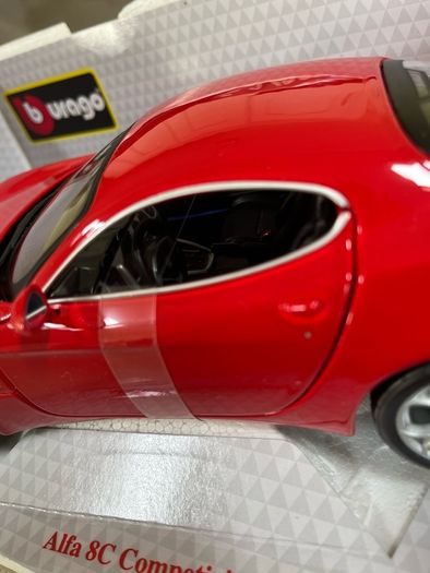 Alfa Romeo 8C Competizione 1/18 Burago Rare