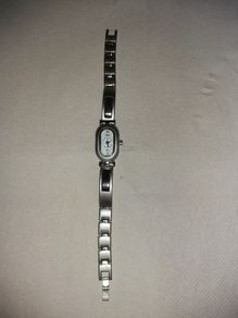 QMAX ladies watch