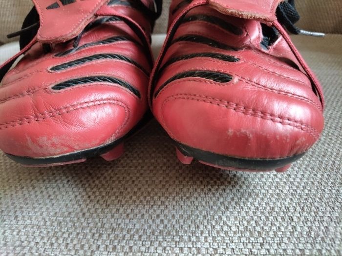 Nice Collectors Vintage Adidas Predator Red Football Boots