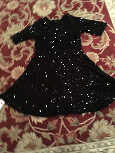 Beautiful Velvet Sequin Dress size 9-11 year