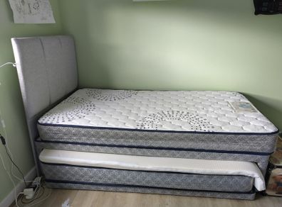 single trundle bed with pull out bed
