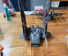 Lego Kylo Ren's command shuttle 75104