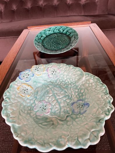Pair of Late Victorian Collectors Cabbage Plates