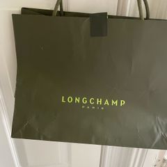Longchamp wrapping