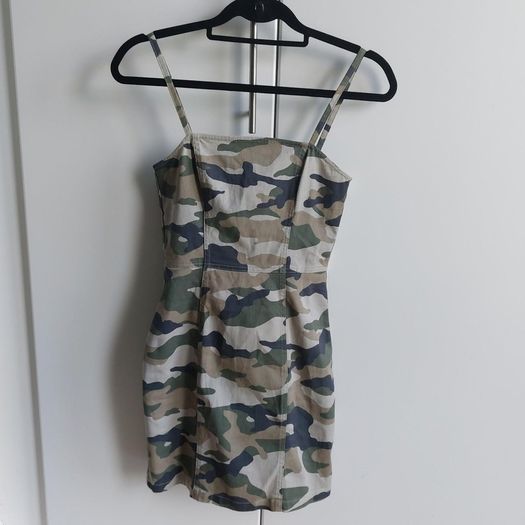 H&M denim bodycon dress RRP 18 euro