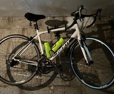 Giant Contend