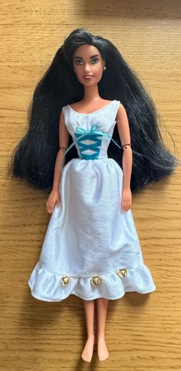 Mattel 1995 Disney Hunchback of Notre Dame Esmerelda Doll Vintage
