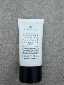 Avant Pro Intense Hyaluronic Acid Illuminating Day Cream