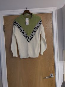 V. Code Jumper ( Designed in France).  B.N.W.T.