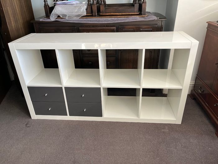 IKEA Kallax shelving unit - white with 4 grey drawers