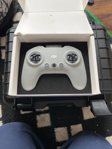 DJI Avata Fly More Combo + Goggles & Controller