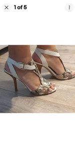 Guess heel