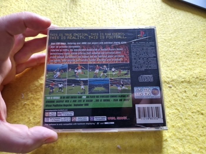 This is football PlayStation1 Ps1 PlayStation2 Ps2 Games Original