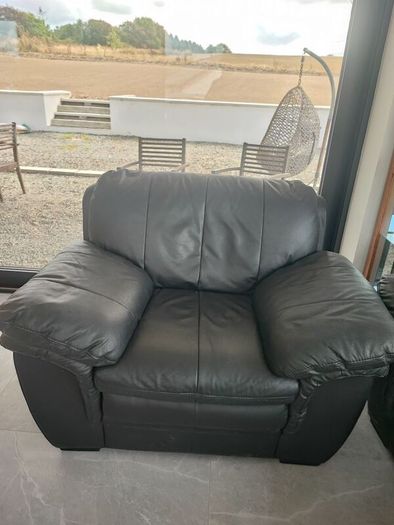 leather suite