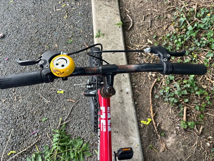 Apollo Outrage Kids Bike - 18" Wheel