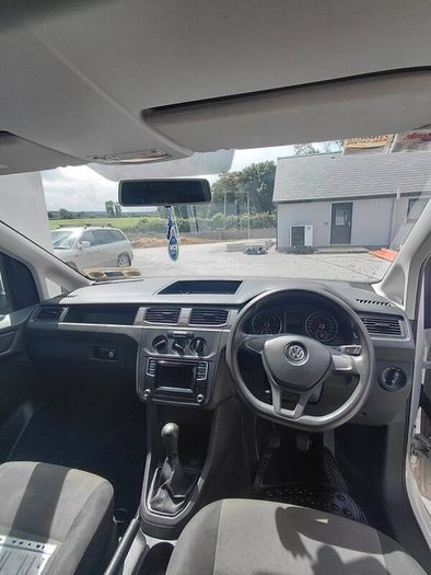 171 Volkswagen Caddy 1.6 TDI | 127,000 km