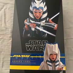 Hot toys Star Wars clone wars Ahsoka
