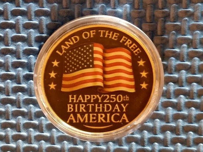 US 250th Anniversary Commemorative Coin, new, unopened.