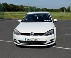 2014 VW Golf 2.0 TDI Bluemotion High Spec