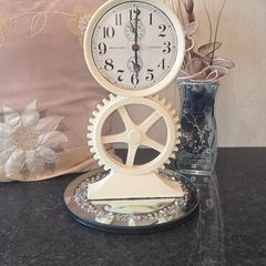 Vintage Industrial Gear Wheel Table Clock Cream Shabby Chic Newgate Style