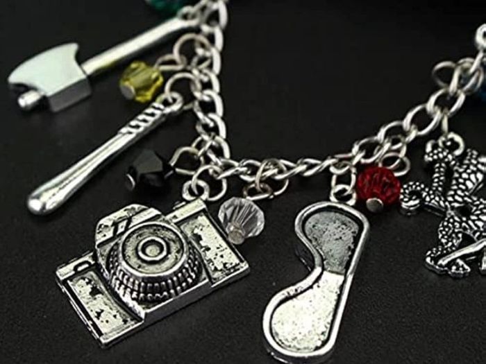 Stranger Things Shiny Charm Bracelet Movie Inspired Cosplay Jewelry (FREE POSTAGE)