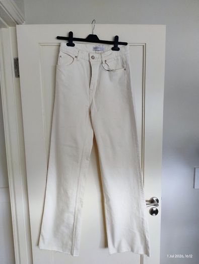 Women's cream jeans