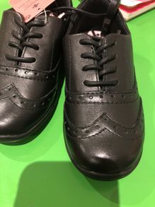 M&S school shoes LEATHER New size 9junior