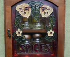 Vintage Wood Spice Rack Cabinet Glass Door Faux Stained Glass 2 Tier 8 Jars