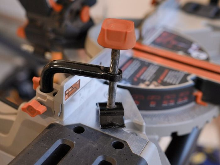 Evolution R255SMS-DB 255mm Double Bevel Sliding Mitre Saw + Evolution Stand