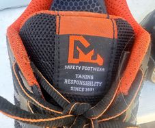 Work boots size 40 steel toe