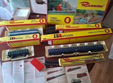 Rivarossi 7001 Italian Passenger Train  O Gauge