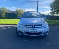 Mercedes-Benz B-Class 2011
