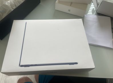 Macbook air empty box