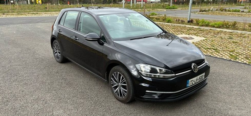 Volkswagen | Golf SE Bluemotion 1.6 TDI 115 PS Nav