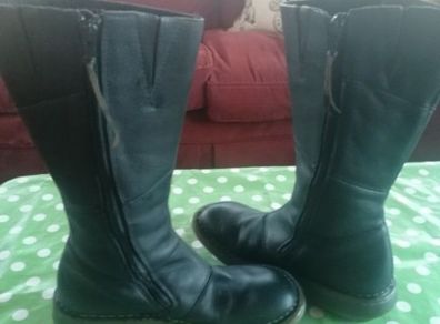 Authentic Dr Martin boots, size UK4, calf length black wedge boot
